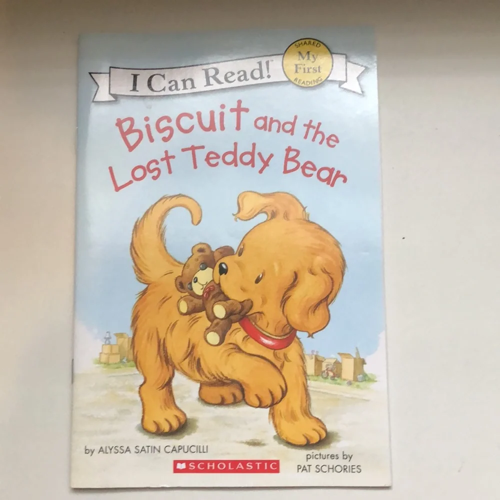 Set Of 9 Scholastic Beginners Reading Paperback Booklets